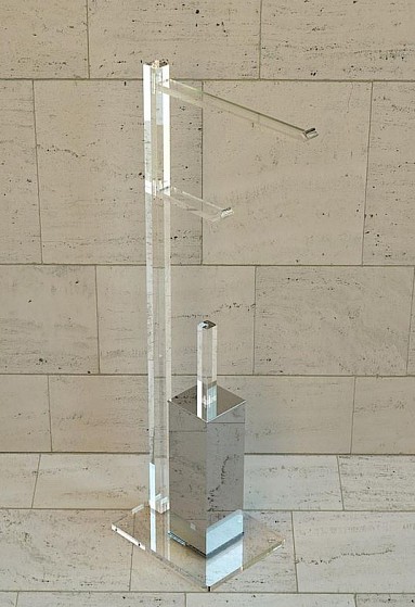 Petrozzi Piantana Quadra 3 con scopino cromo.JPG